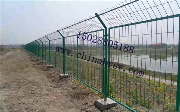 刺繩護欄網(wǎng)價格 刺繩護欄網(wǎng)價格