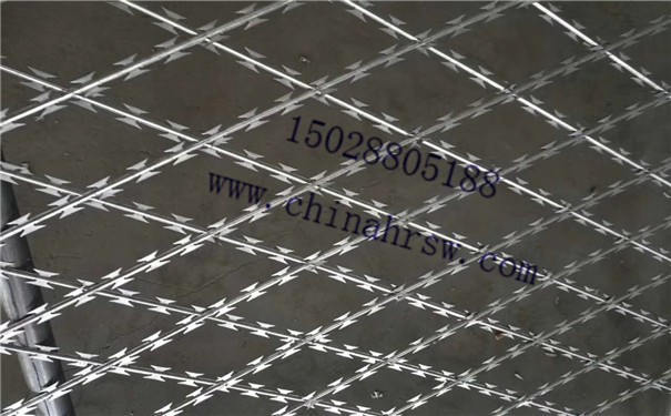 監(jiān)獄護欄網細節(jié)